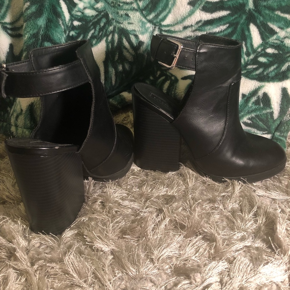 ANKLE BOOTIES |FOREVER 21
